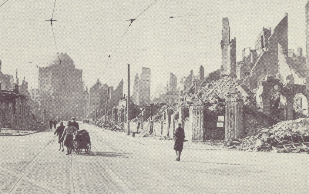 Illustration from the post “Footprints of the Nazis”